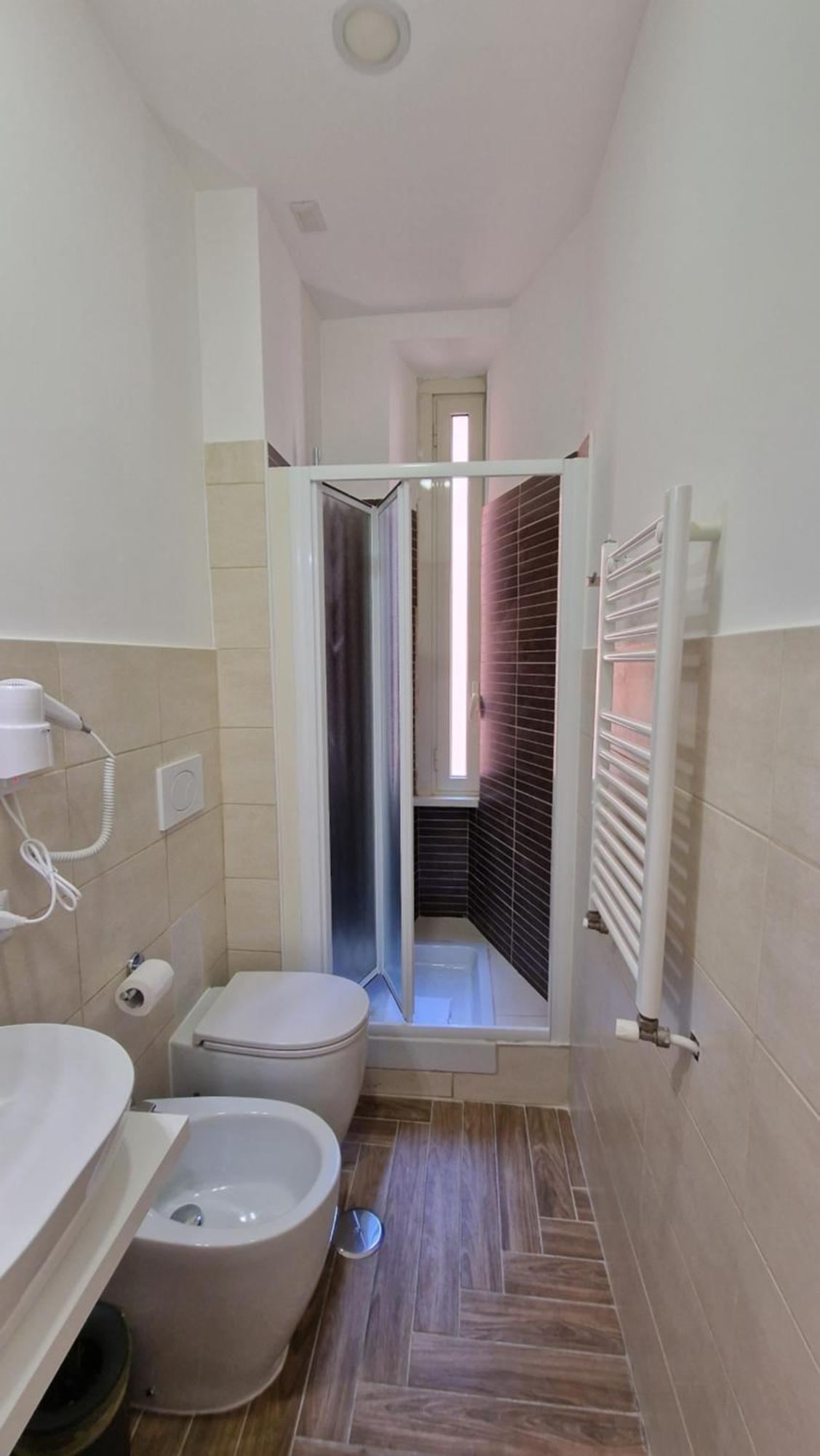 Susy's - Spagna Affittacamere Roma